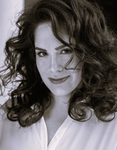 Isabelle Zeledon